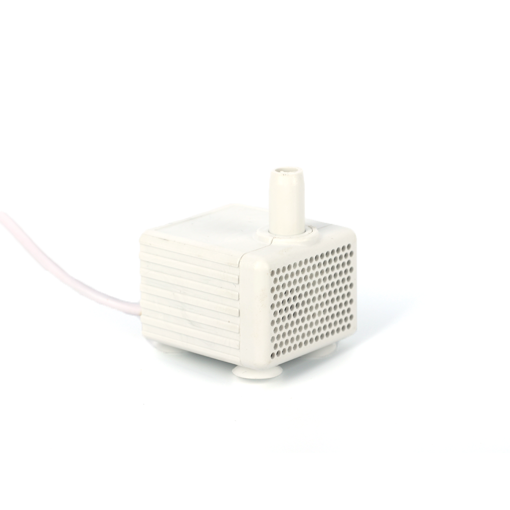 4-adriger wasserdichter Stecker, extrem leise, bürstenlose 5-V-Mini-DC-Wasserbrunnenpumpe für Haustiere mit PWM- und FG-Funktionen