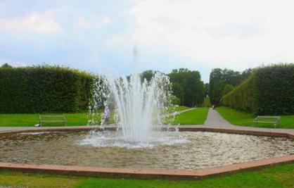 Fountain03.jpg