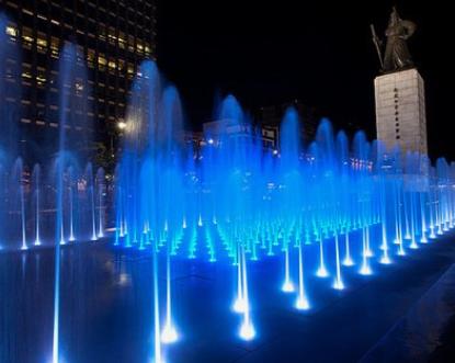 Fountain04.jpg